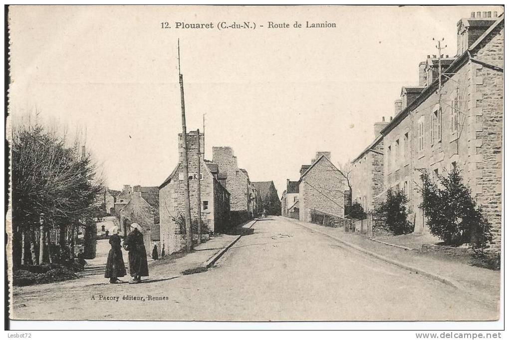 Cpa, Plouaret (C.-du-N.), Route De Lannion, Animée - Plouaret