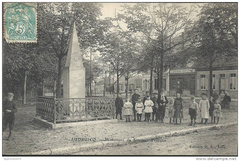 NORD PAS DE CALAIS - 62 - PAS DE CALAIS - AUDRUICQ - Monument Souvenir Français Belle Animation - Audruicq