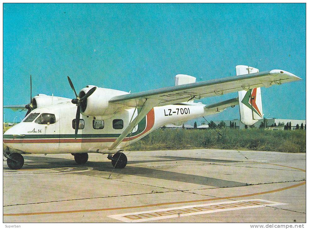 BULGARIAN AIRLINES / BALKAN - AVION : BIMOTEUR à HÉLICES ANTONOV AN-14 Au SOL - AIRPORT BURGAS - 1987 (k-450) - 1946-....: Moderne