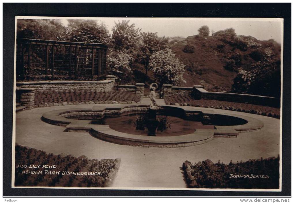 RB 841 - Early Real Photo Postcard - Lily Pond Asholm Park Scarborough Yorkshire - Scarborough