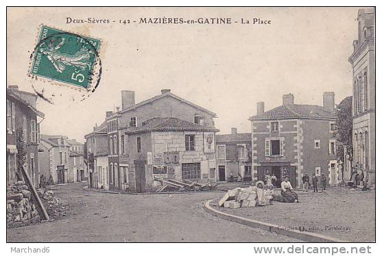 MAZIERES EN GATINES LA PLACE Editeur Cordier SCENNE DE TRAVAUX PIERRES ET POTEAUX - Mazieres En Gatine