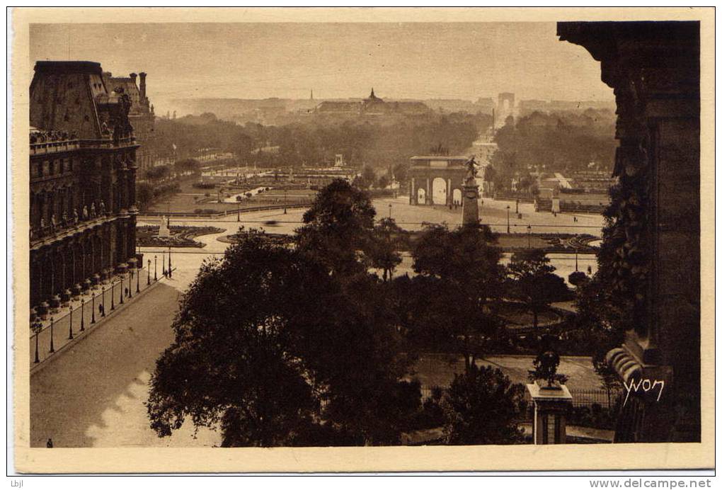 PARIS , Perspective Sur Les Tuileries , L´ Avenue Des Champs Elysées Et L´ Etoile - Distretto: 01