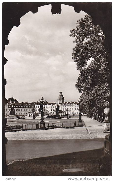 Karlsruhe,  Durchblick Zum Schloss, Um 1955 - Karlsruhe