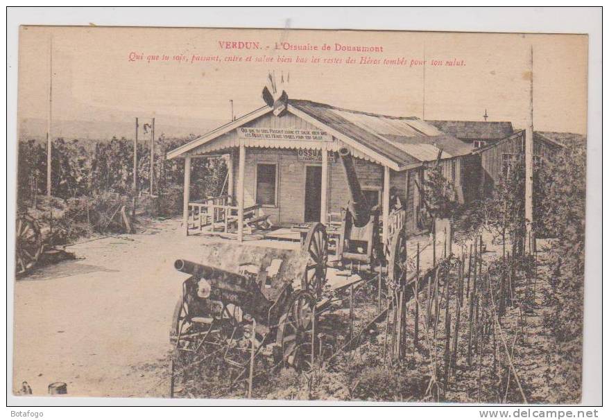 CPA DPT 55 VERDUN, OSSUAIRE DE DOUAUMONT, - Cimetières Militaires