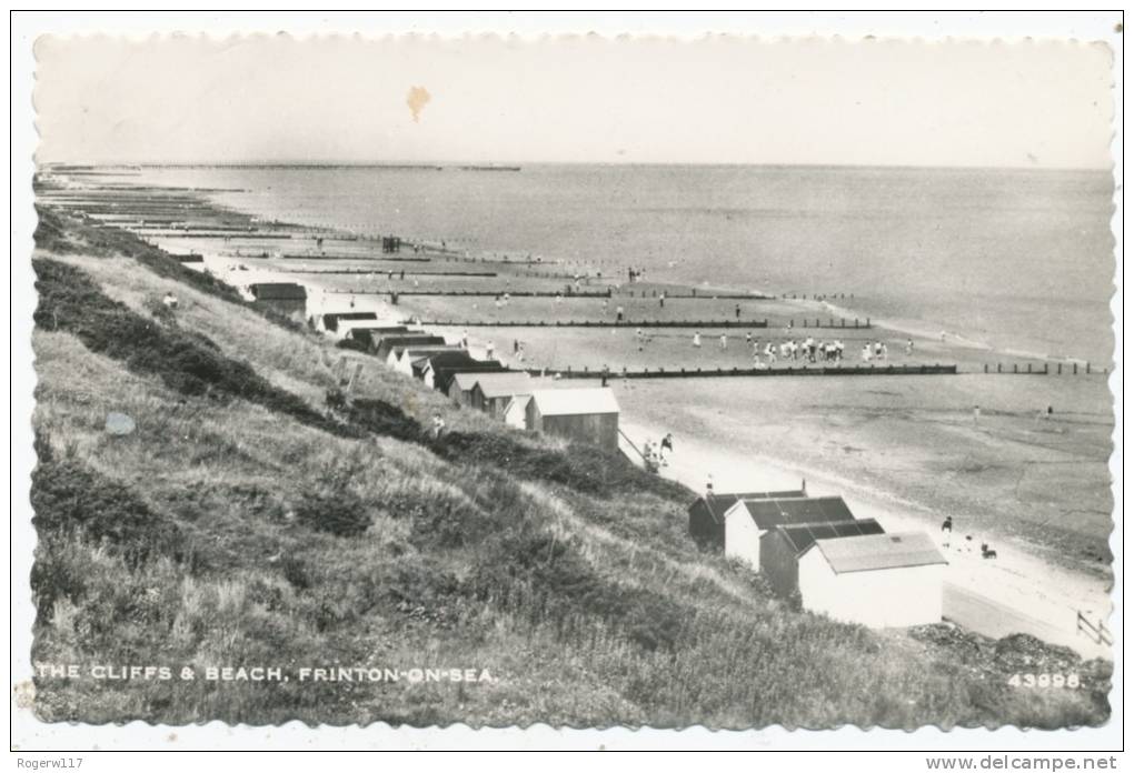 The Cliffs & Beach, Frinton-on-Sea - Autres & Non Classés