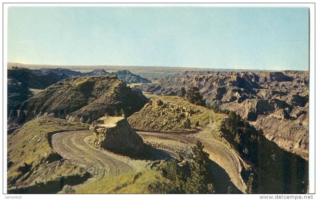 USA, Makoshika State Park, Three Miles South Of Glendive, Montana, 1960s Unused Postcard [P8158] - Autres & Non Classés