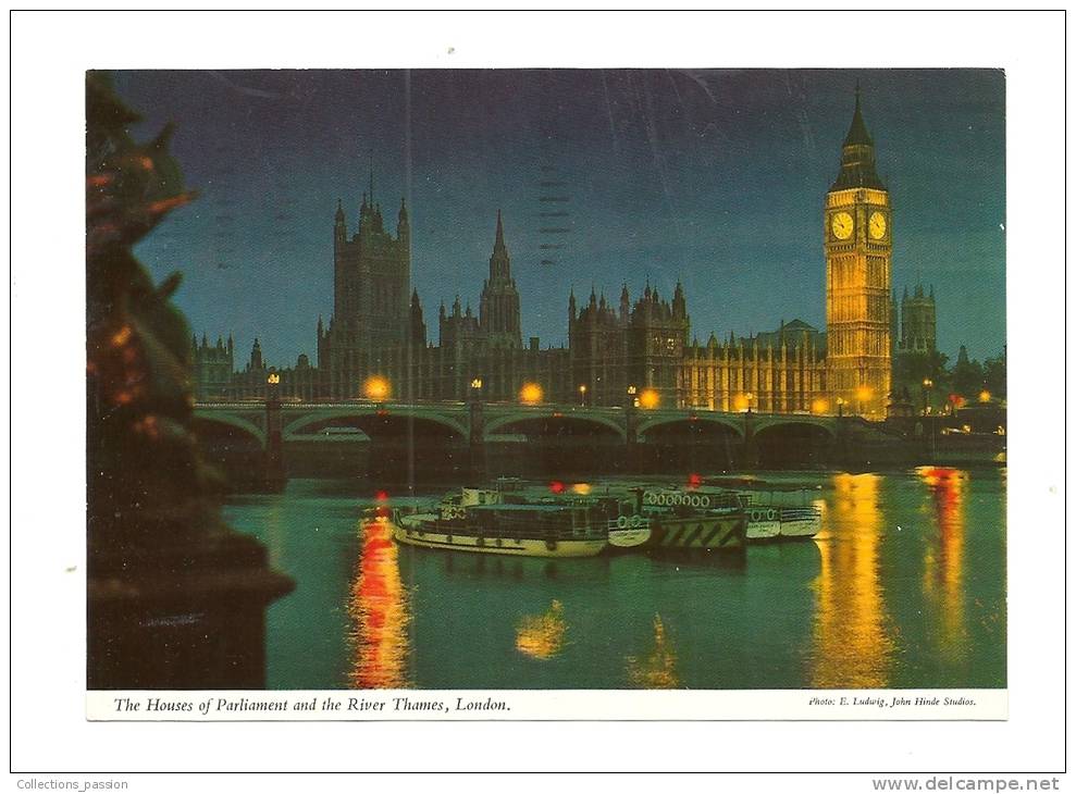 Cp, Angleterre, Londres, The Houses Of Parliament And The River Thames,voyagée 1986 - Houses Of Parliament