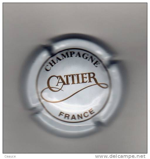 CHAMPAGNE" CATTIER  GRANDE LETTRE 2 (9) - Cattier