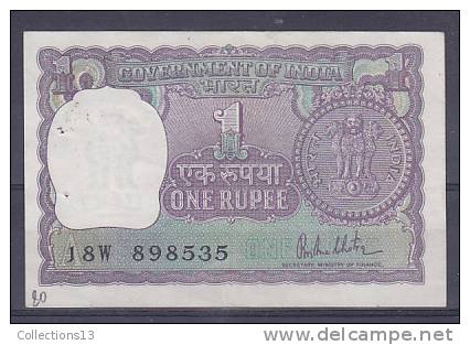 INDE - 1 Billet De 1 Rupee (1980) + 1 Billet De 2 Rupees + 1 Billet De 5 Rupees - India