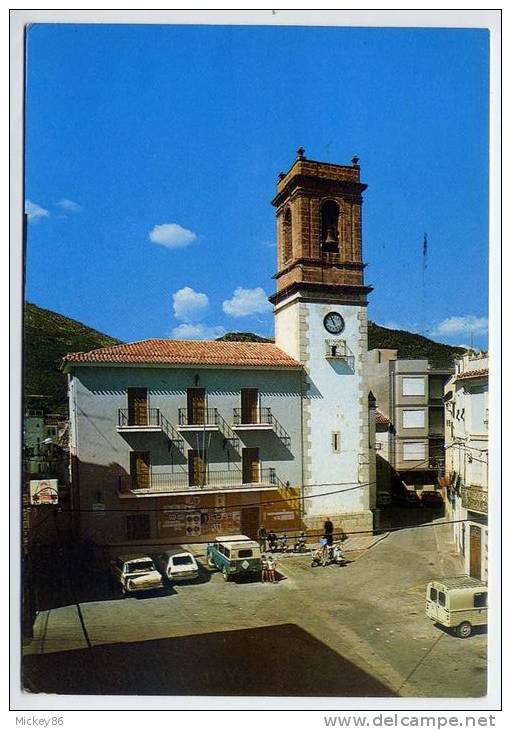 Espagne--ORBA--Plaza Caudillo (animée,scooter Et Voitures Dont Citroen 2CV) Cpm N° 2 éd Arribas-Espagne Pour Pays-Bas- - Alicante