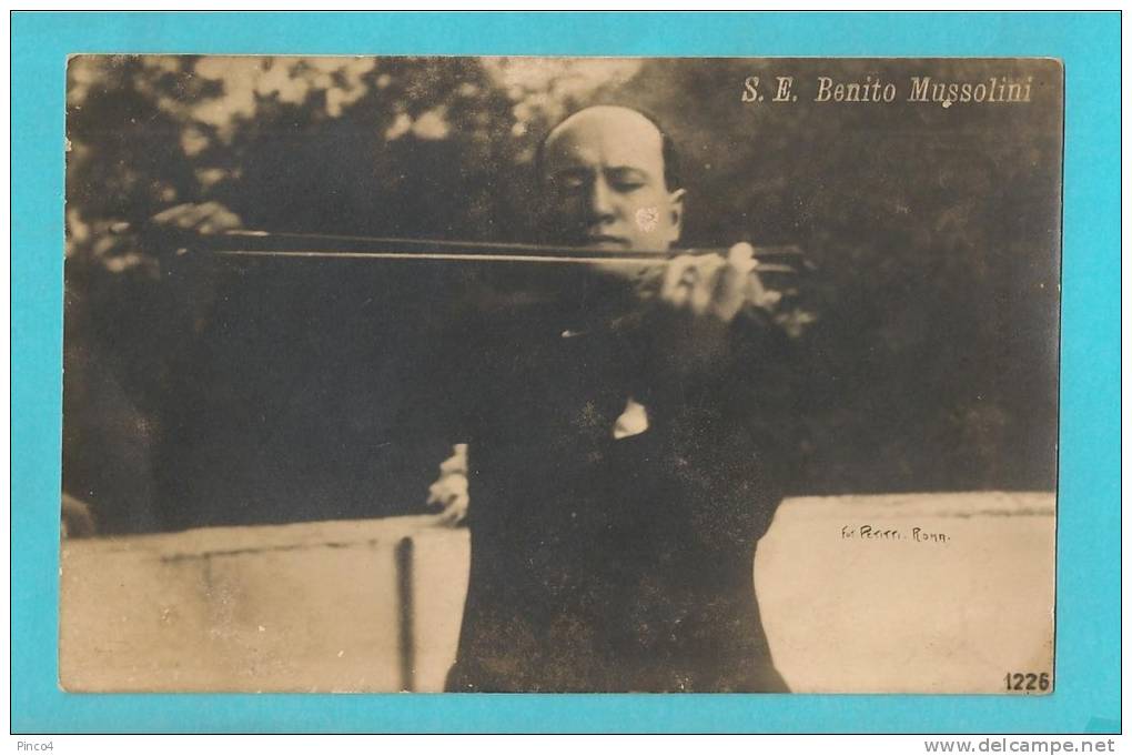 VIOLINO VIOLINISTA S.E. BENITO MUSSOLINI CARTOLINA FORMATO PICCOLO NON VIAGGIATA - Personaggi