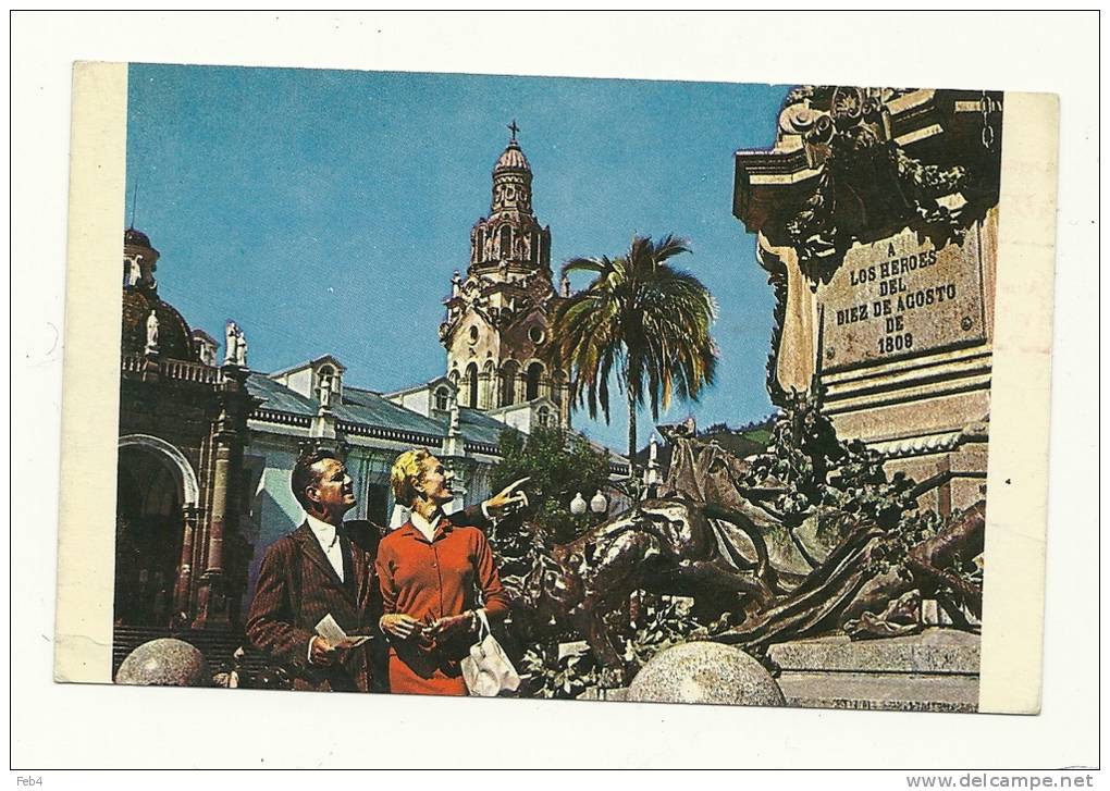 ECUADOR- SQUARE IN QUITO - PANAGRA SKY CARD  - PAN AM  -2PICS - *(ecu877) - Ecuador