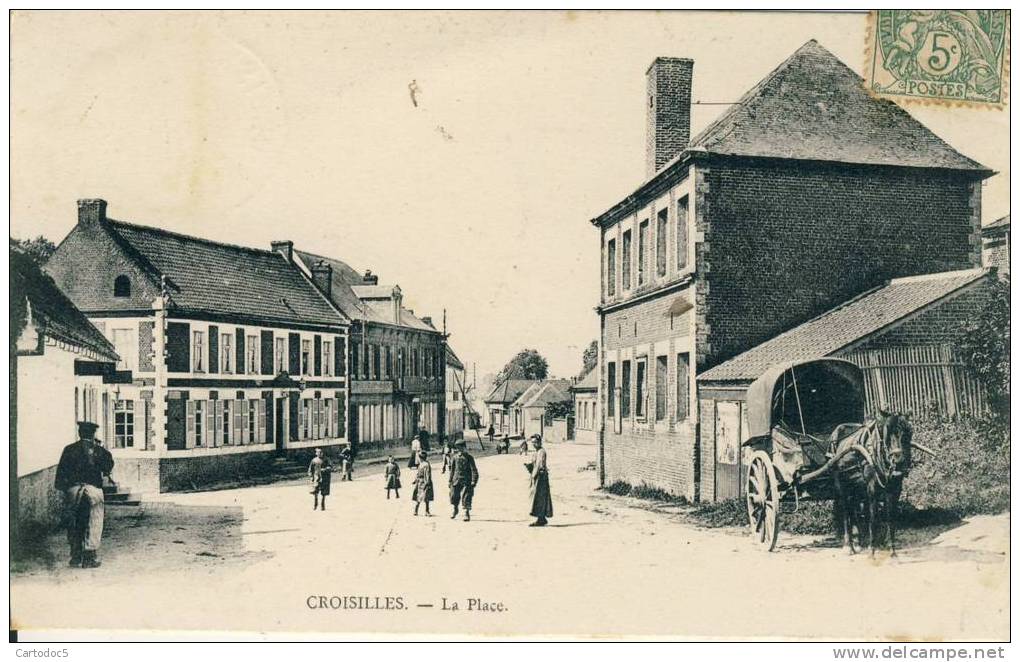 Croisilles  La Place  Cpa - Croisilles