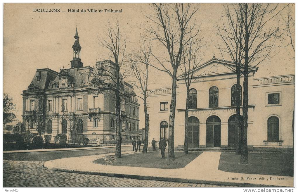 DOULLENS - Hôtel De Ville Et Tribunal - Doullens