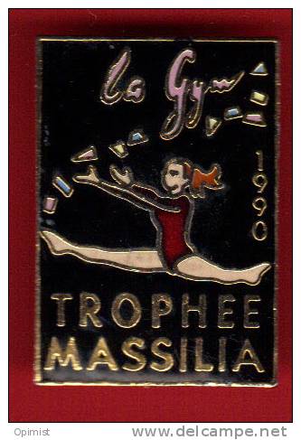 21092-pin's.gymnastique.t Rophee  Massilia.Marseille.signé   Marie Popin's. - Gymnastique
