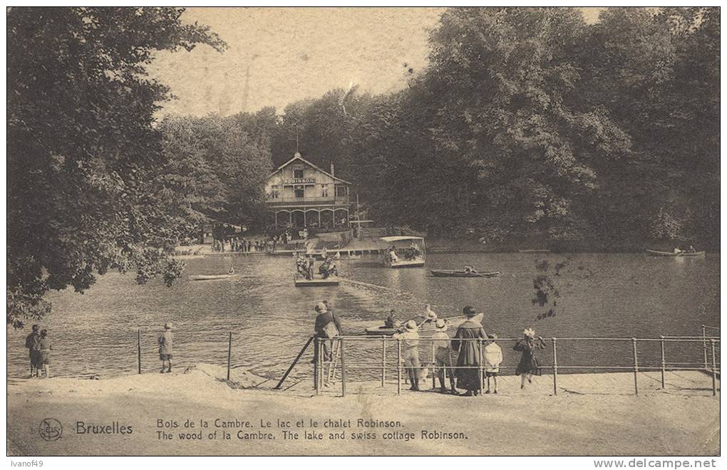 BRUXELLES - CPA - Bois De Cambre - Le Lac Et Le Chalet Robinson - Vue Animée - Timbre Taxe - Bossen, Parken, Tuinen