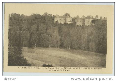 Lusignan - Le Vieux Château Mélusin Et Les Prairies De Vauchiron Au Bord De La Vonne - CPA - Lusignan