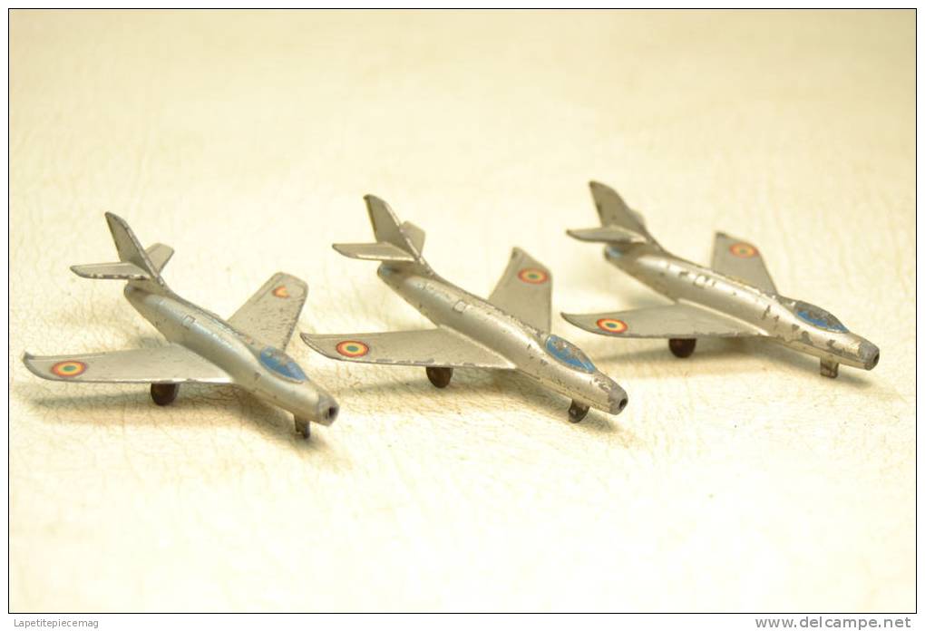 Lot 3 Avions MYSTERE IV A (60A) DINKY TOYS. Armée Française, Les Chevaliers Du Ciel / Tanguy Laverdure - Flugzeuge & Hubschrauber