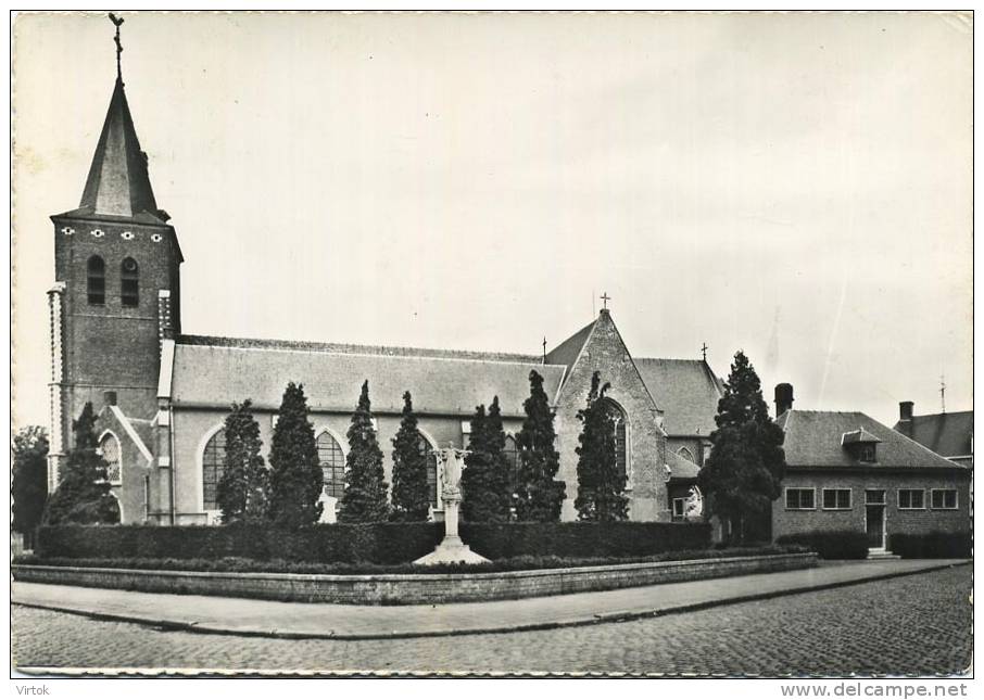 Kapellen :  St. Jacobuskerk    ( Groot Formaat ) - Kapellen