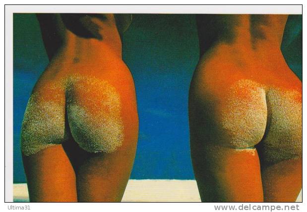 CPM JOLIES FESSES DE FEMME MER PLAGE NU  Si Bandes Jaunes Dues Au Scan GRAND FORMAT - Fotografia