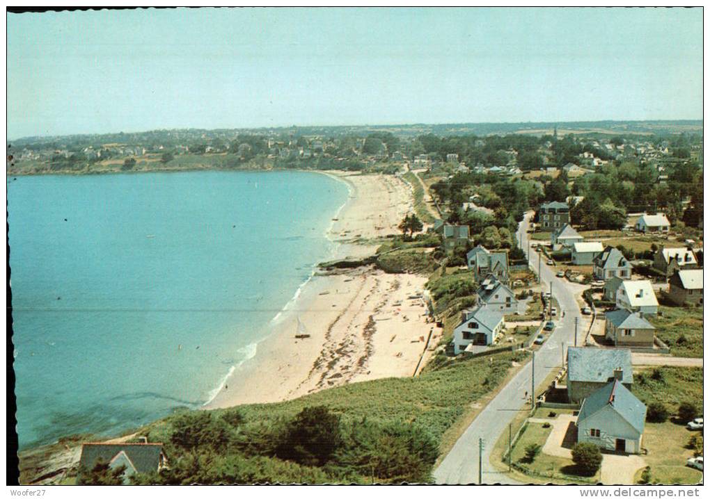 CPSM  LANCIEUX  Un Coin Du Village Et De La Plage - Lancieux