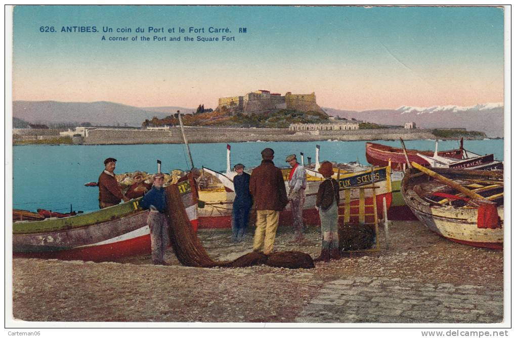 06 - Antibes - Un Coin Du Port Et Le Fort Carré - Editeur: Rostan Munier N° 626 - Autres & Non Classés