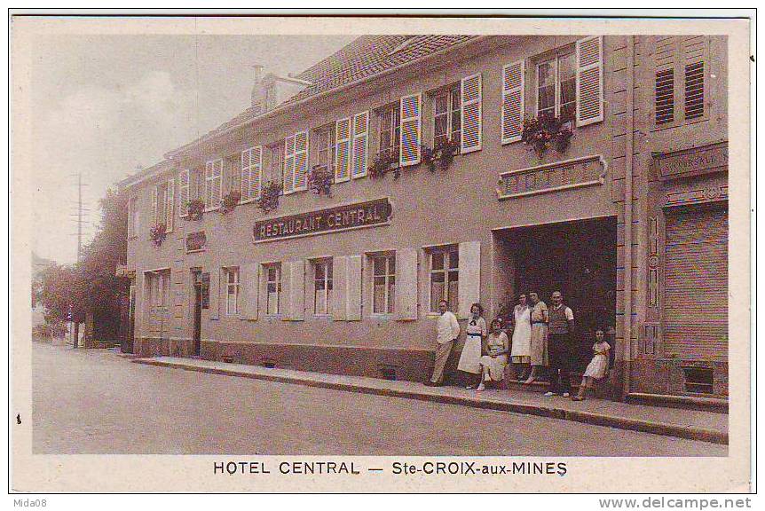 68. SAINTE CROIX AUX MINES. HOTEL CENTRAL . ANIMATION. Proprietaire  EMILE HOFFMANN - Sainte-Croix-aux-Mines