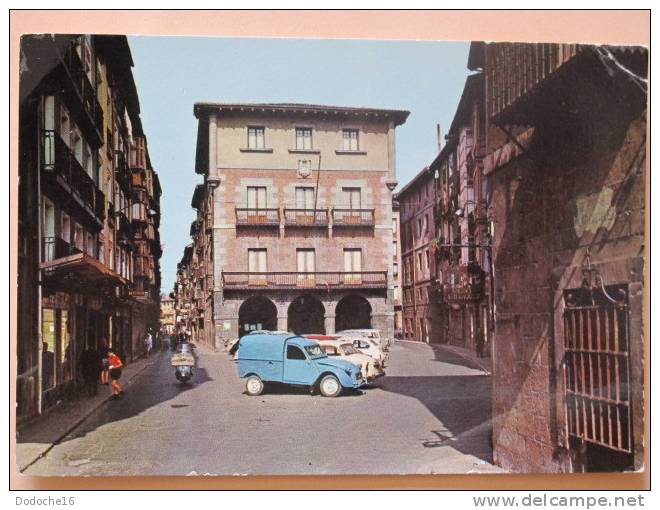 ESPAGNE - TOLOSA - Placa Ydiaguez Et Hôtel De Ville  (2cv) - Albacete