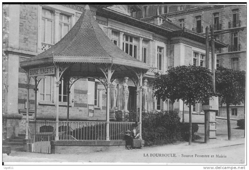 LA BOURBOULE    -   Source Fenestre Et Mairie - La Bourboule