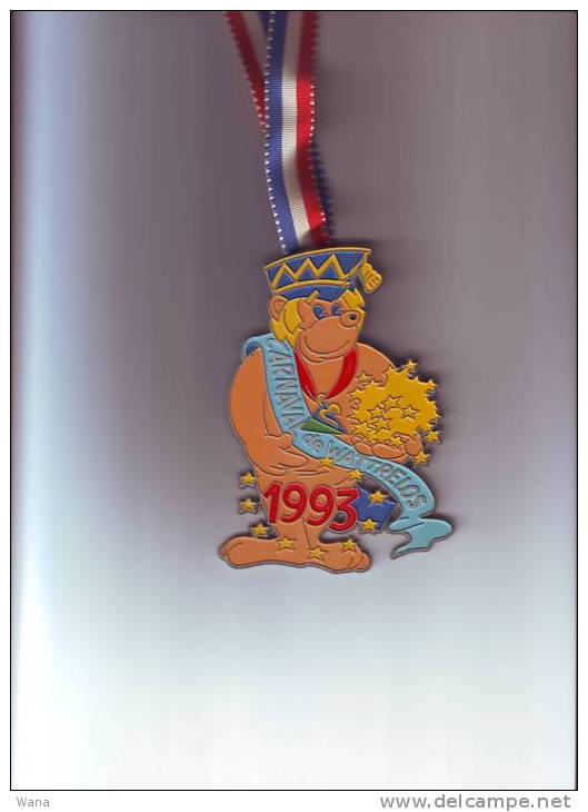 Médaille Du Carnaval De WATTRELOS Avec Ruban 1993 - Fasching & Karneval