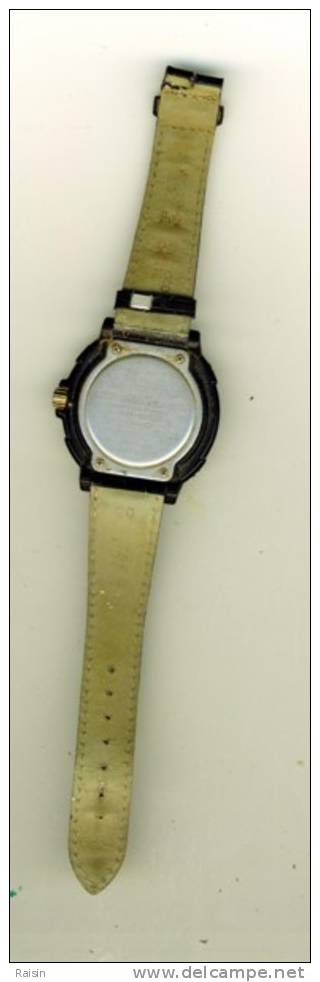 Montre Homme  Casio Quartz Watch Resist 200m Stainless Steel Bracelet Cuir - Orologi Moderni