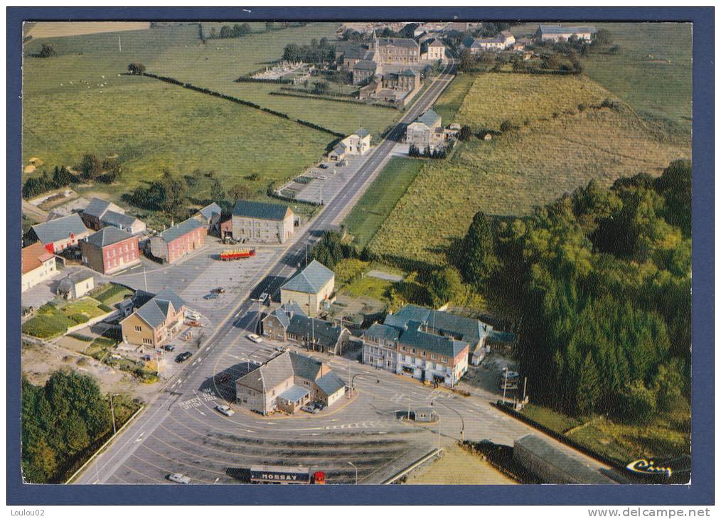 MOMIGNIES - Panorama Aerien  - Cafe De La Douane - Cafe De La Route Verte - Très Bon état - Momignies