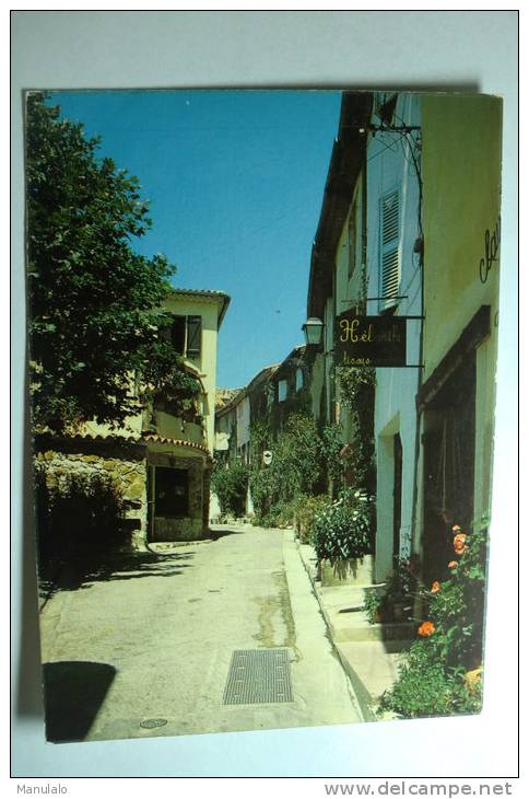 D 83 - Le Castellet - Rue Du Jeu De Paume - Le Castellet