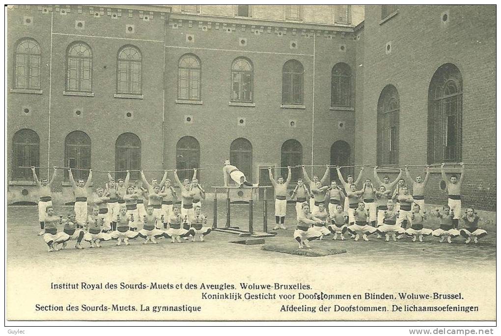 Woluwe - Bruxelles - Institut Royal Des Sourds Muets Et Des Aveugles - La Gymnastique - Gezondheid, Ziekenhuizen