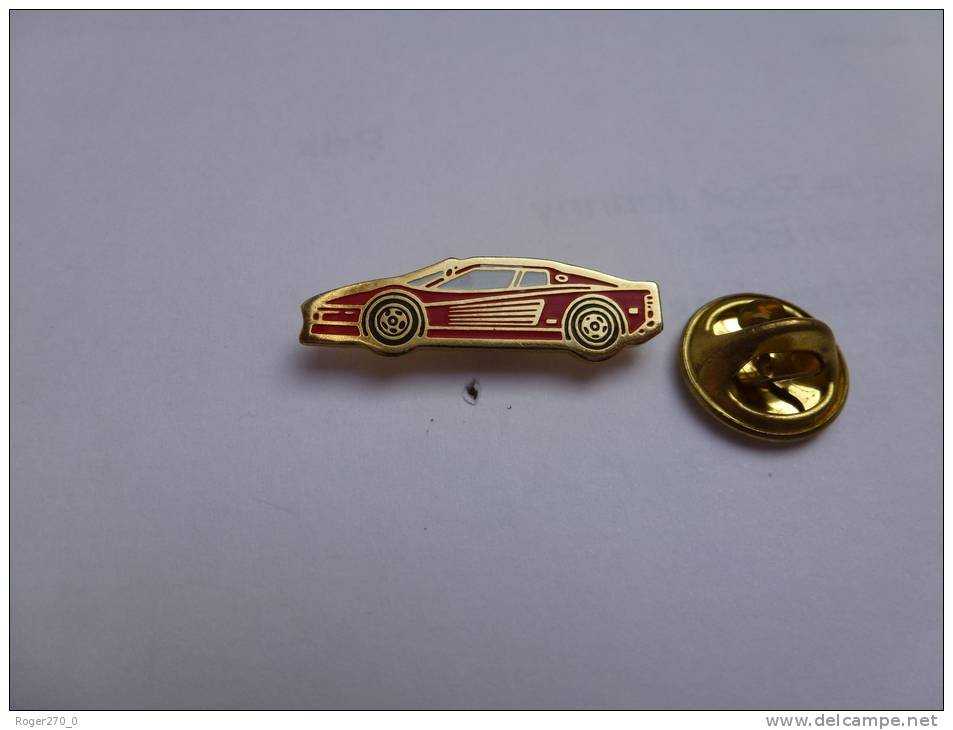 Auto Ferrari    , Dimensions : 7 X 25 Mm , Tole Peinte , Fond Doré - Ferrari