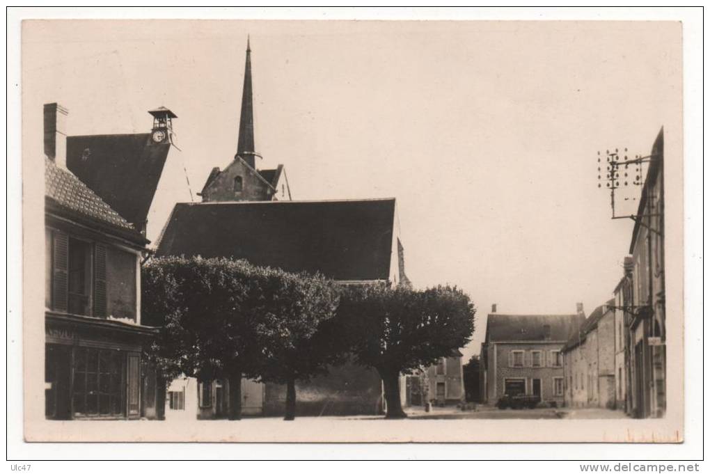 - ABLIS (S.-et-O.) - Place De L'Eglise. - - Ablis