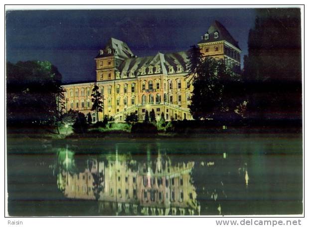 Italie Torino Turin   Château De Valentino La Nuit  Castello Del Valentino    état Moyen - Castello Del Valentino