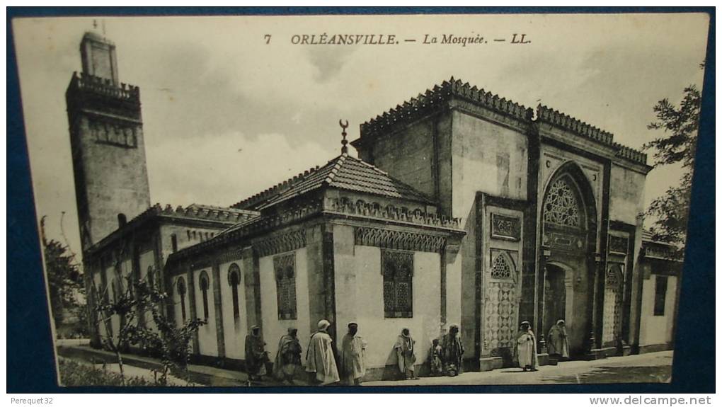 ORLEANSVILLE.La Mosquée.Cpa,voyagé,be,animée - Chlef (Orléansville)