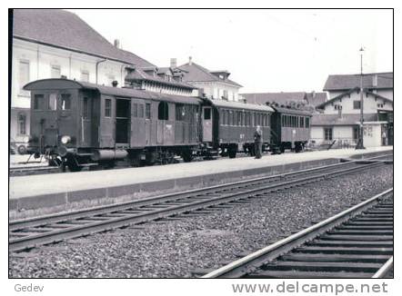 Chemin De Fer, Train Pour Triengen à Sursee Photo 1958 BVA  227.2 ST - Sursee