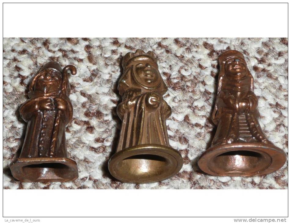 Lot 3 Figurines Métal Kinder Pièces D'echecs ??? - Metallfiguren