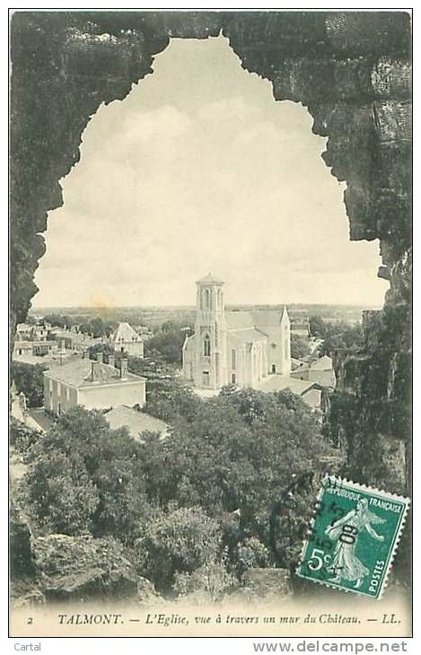 85 - TALMONT - L'Eglise, Vue à Travers Un Mur Du Château (LL. 2) - Talmont Saint Hilaire