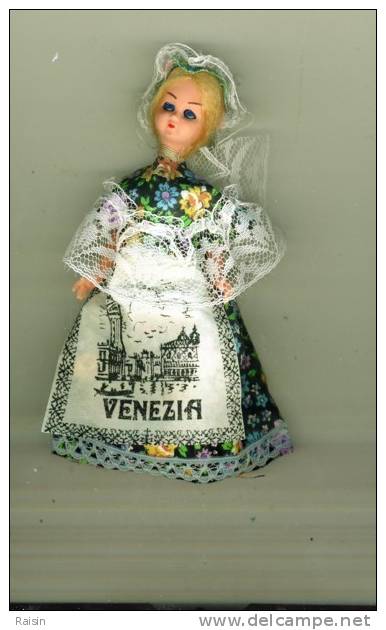 Poupée Folklorique  Venezia  Italie Yeux Mobiles 13 Cm  TBE - Puppen