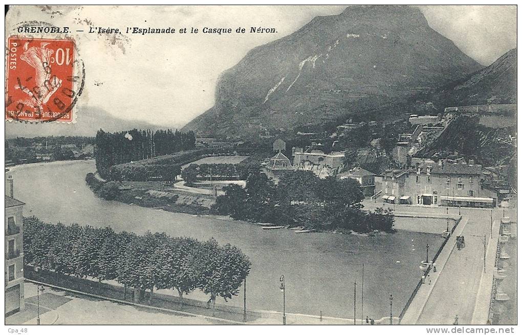 Isère- Grenoble -l'Esplanade Et Le Casque De Néron. - Grenoble