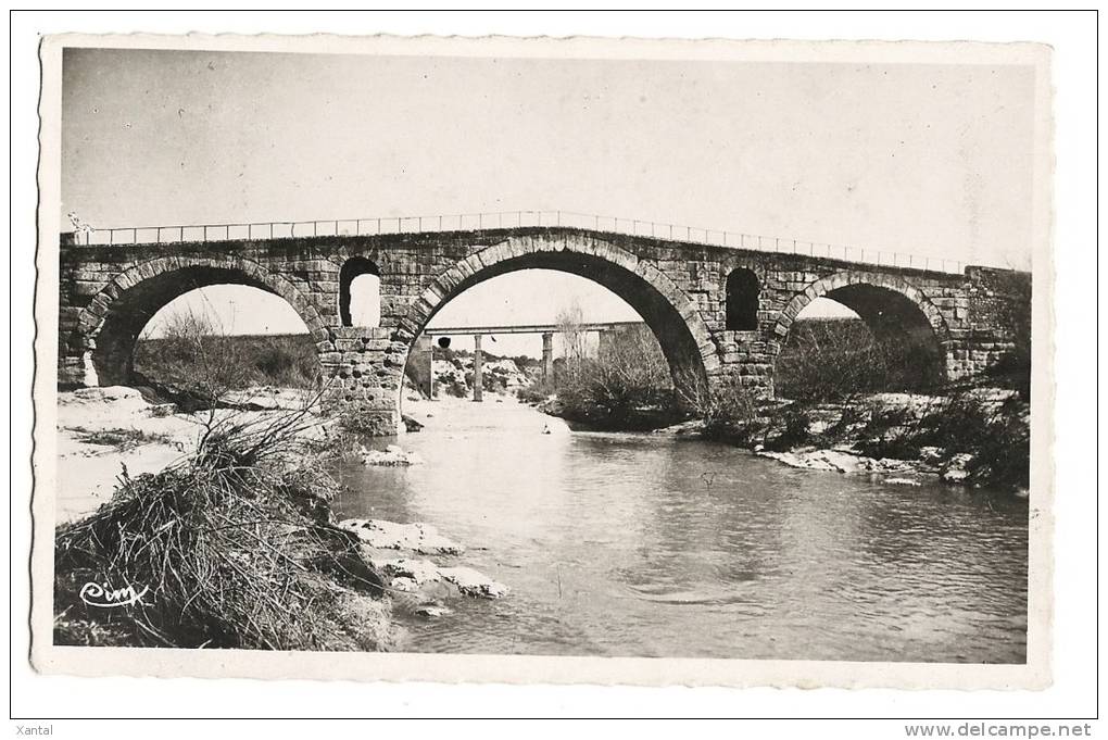 Bonnieux - Le Pont Julien - Carte écrite Et Timbrée En 1950 - Bonnieux