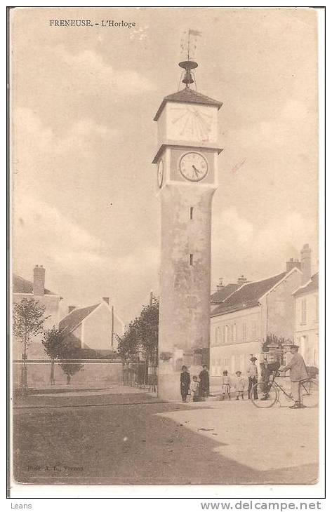 FRENEUSE  L Horloge - Freneuse