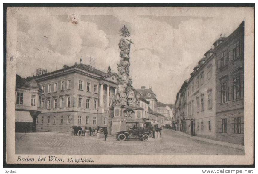 Austria - Baden Bei Wien - Hauptplatz - Monument - Old Time Car - Baden Bei Wien