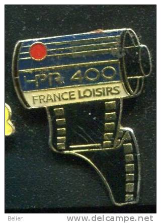 PIN'S FRANCE LOISIRS - Photographie