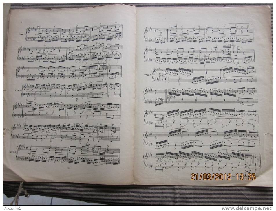 Partition"HAENDEL"oeuvres   Originales Airs Varié En MI : Musique Classique Publié Direction Artistique De Vincent D'ind - G-I