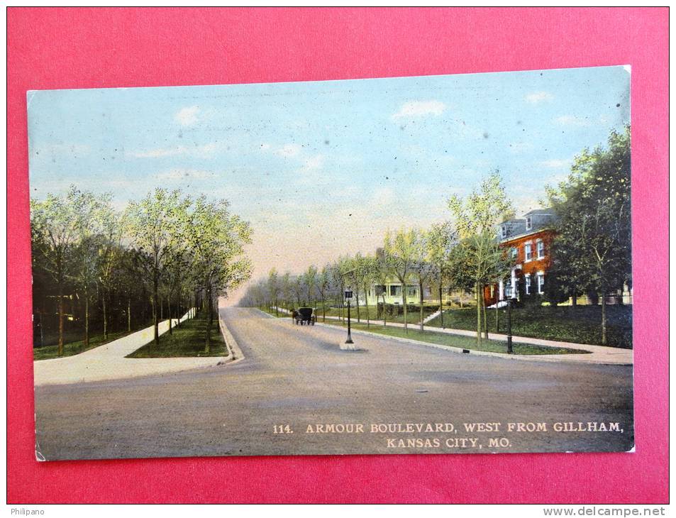 - Missouri > Kansas City Armour Boulevard   Ca 1910====   == Ref 465 - Kansas City – Missouri