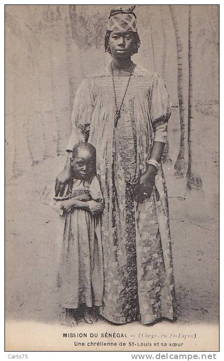 Afrique - Sénégal - Saint-Louis - Religion Catholique - Femme - Senegal